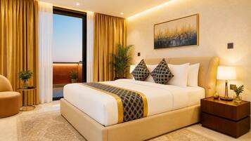 Presidential Suite | Premium bedding, in-room safe, laptop workspace, soundproofing
