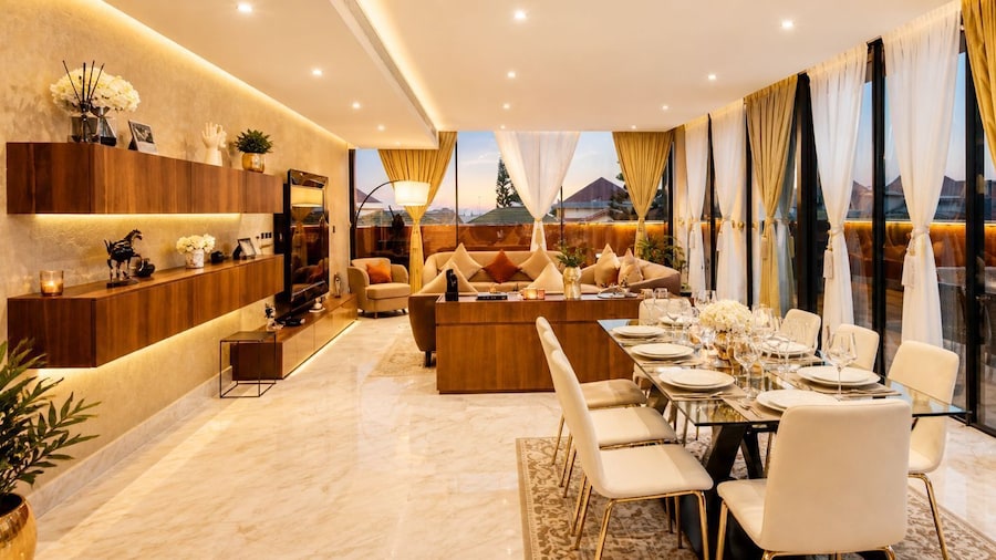 The Vynyard, Accra