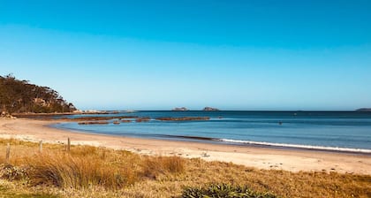 Beachfront Home relax and enjoy paradise 14day rental discounts