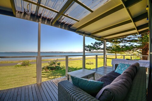 Beachfront Home  relax and enjoy paradise 14day rental discounts