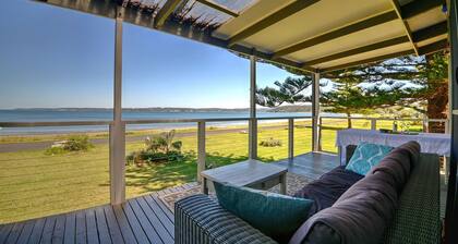 Beachfront Home relax and enjoy paradise 14day rental discounts