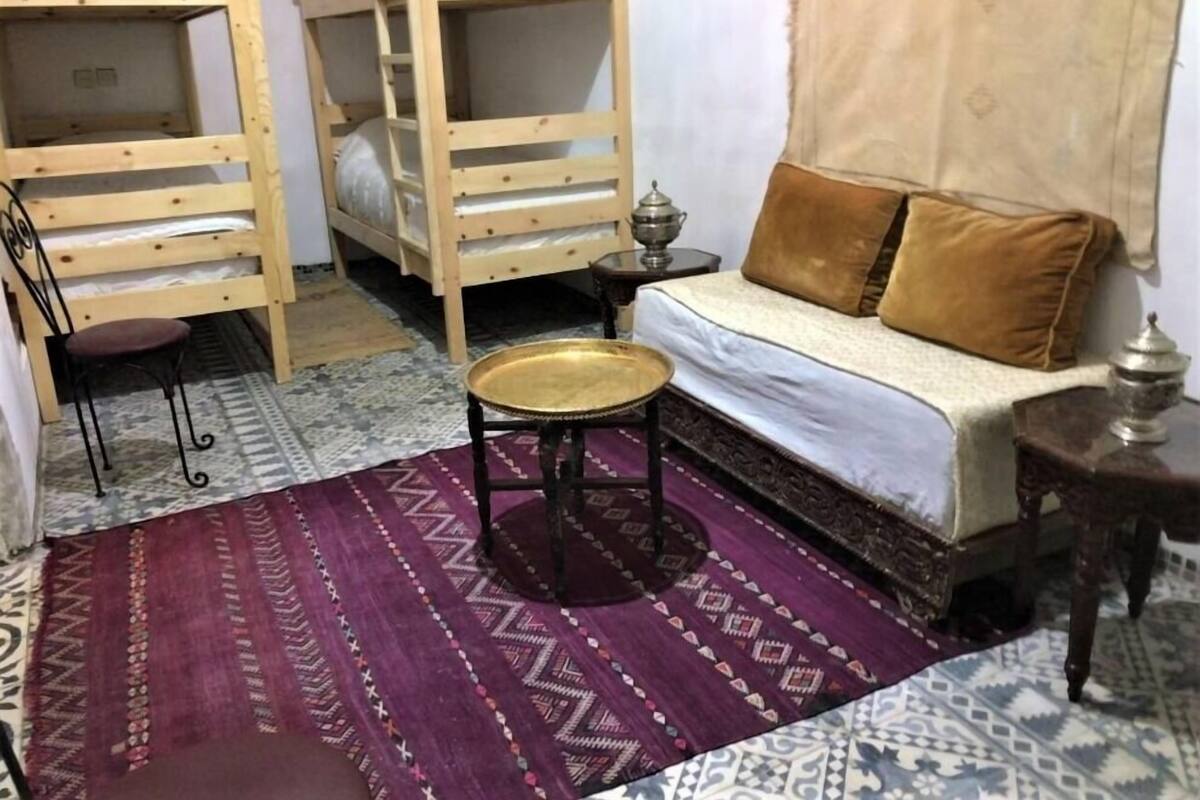 Shared Dormitory (8 beds)