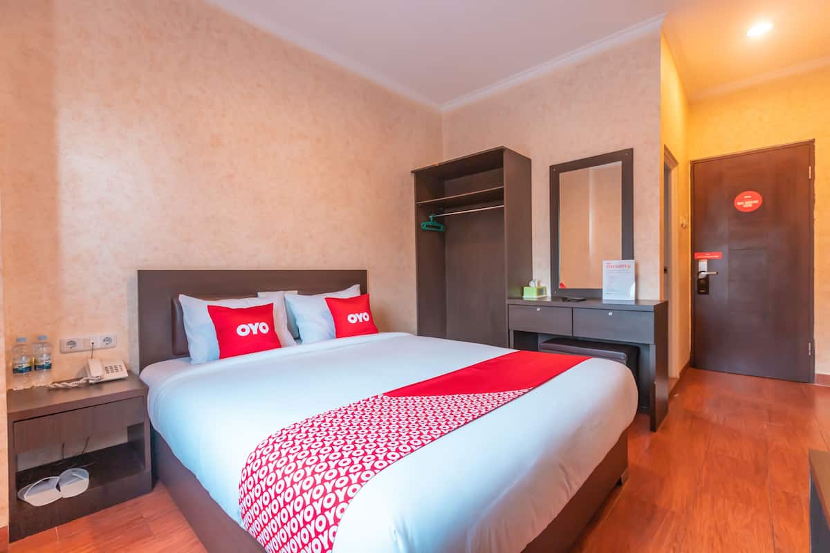 Deluxe tweepersoonskamer | 1 slaapkamer, een bureau, gratis wifi, beddengoed