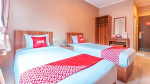Deluxe Twin kamer | Een bureau, gratis wifi, beddengoed