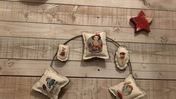 Double Room | Katil bayi/kot (surcaj), Wi-fi percuma, cadar katil