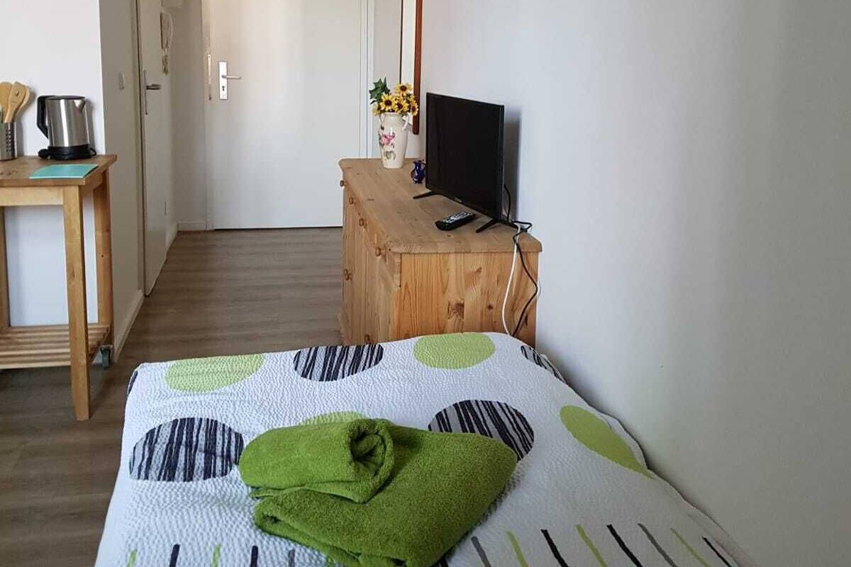 Basic Double Room | WiFi (free)