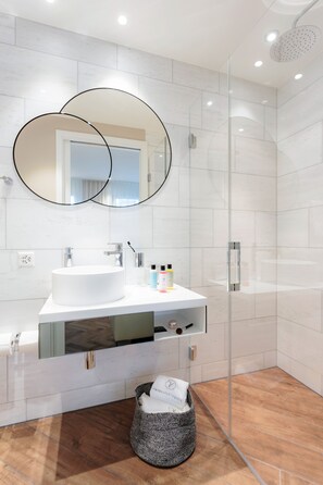Towels, toilet paper