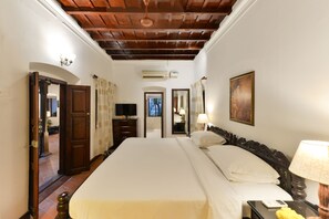 Villa, 3 habitaciones | Ropa de cama de alta calidad y caja de seguridad en la habitación 