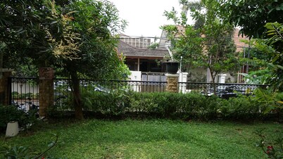 Permata Hijau - Taman Biduri