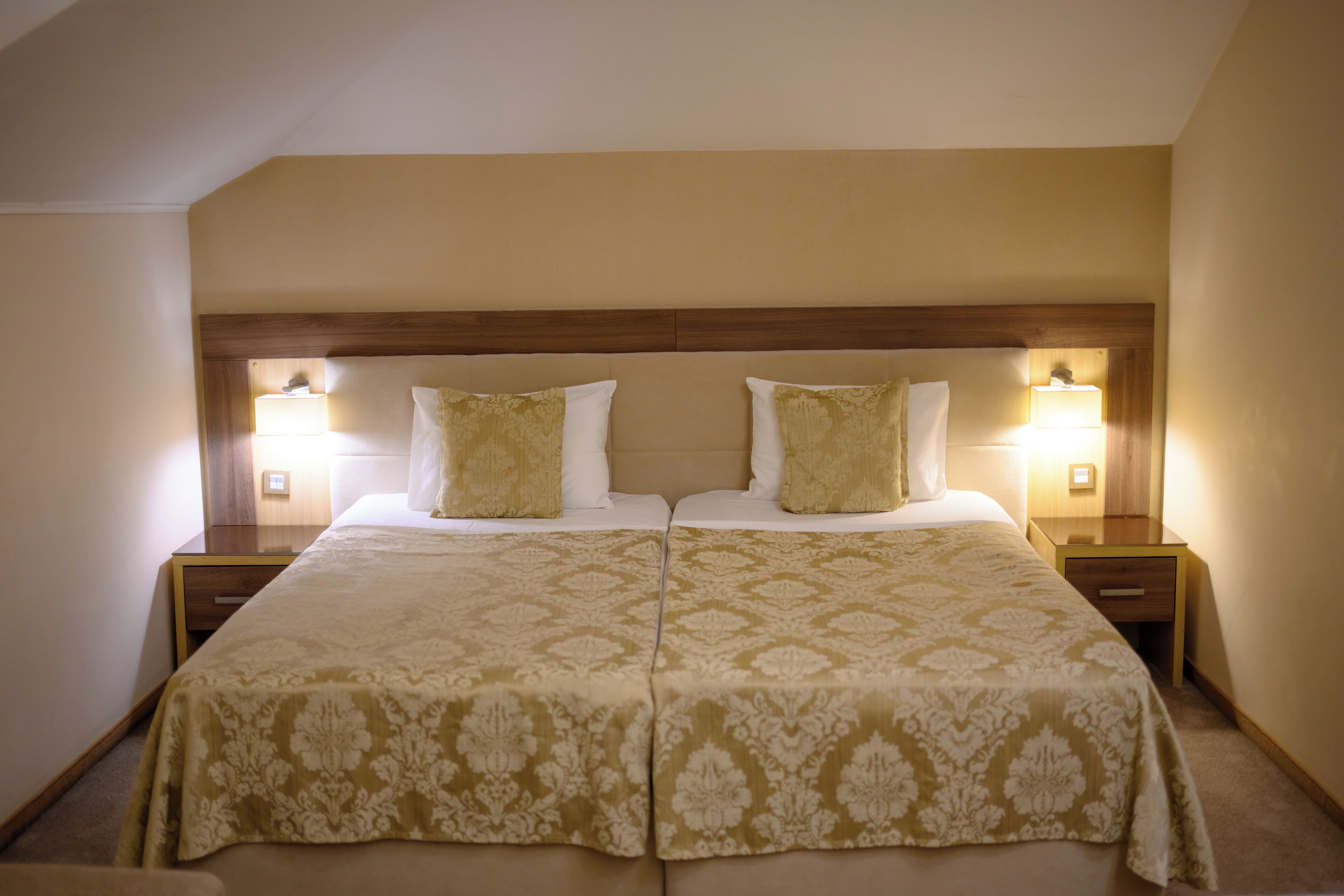 Superior Double or Twin Room - Annex | Minibar, safe på rommet, individuelt dekorert og individuelt innredet