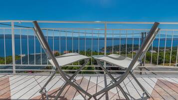 Apartment, 2 Bedrooms | Balcony view