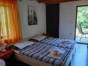 Ferienhaus, 2 Schlafzimmer | 2 Schlafzimmer, Schreibtisch, Bügeleisen/Bügelbrett, kostenloses WLAN