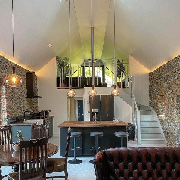 Exclusive-Ferienhaus | Eigene Küche | Kühlschrank, Mikrowelle, Ofen, Geschirrspüler