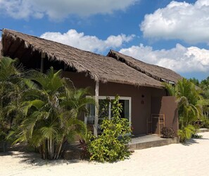 Deluxe Double Room | Premium bedding, minibar, in-room safe, free WiFi - The Secret Garden Koh Rong (Koh Rong)