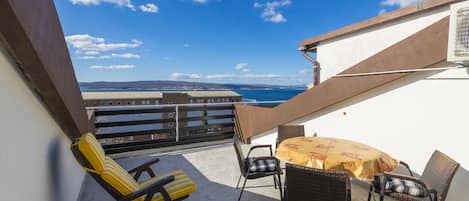 Studio, 1 slaapkamer, uitzicht op zee | Balkon