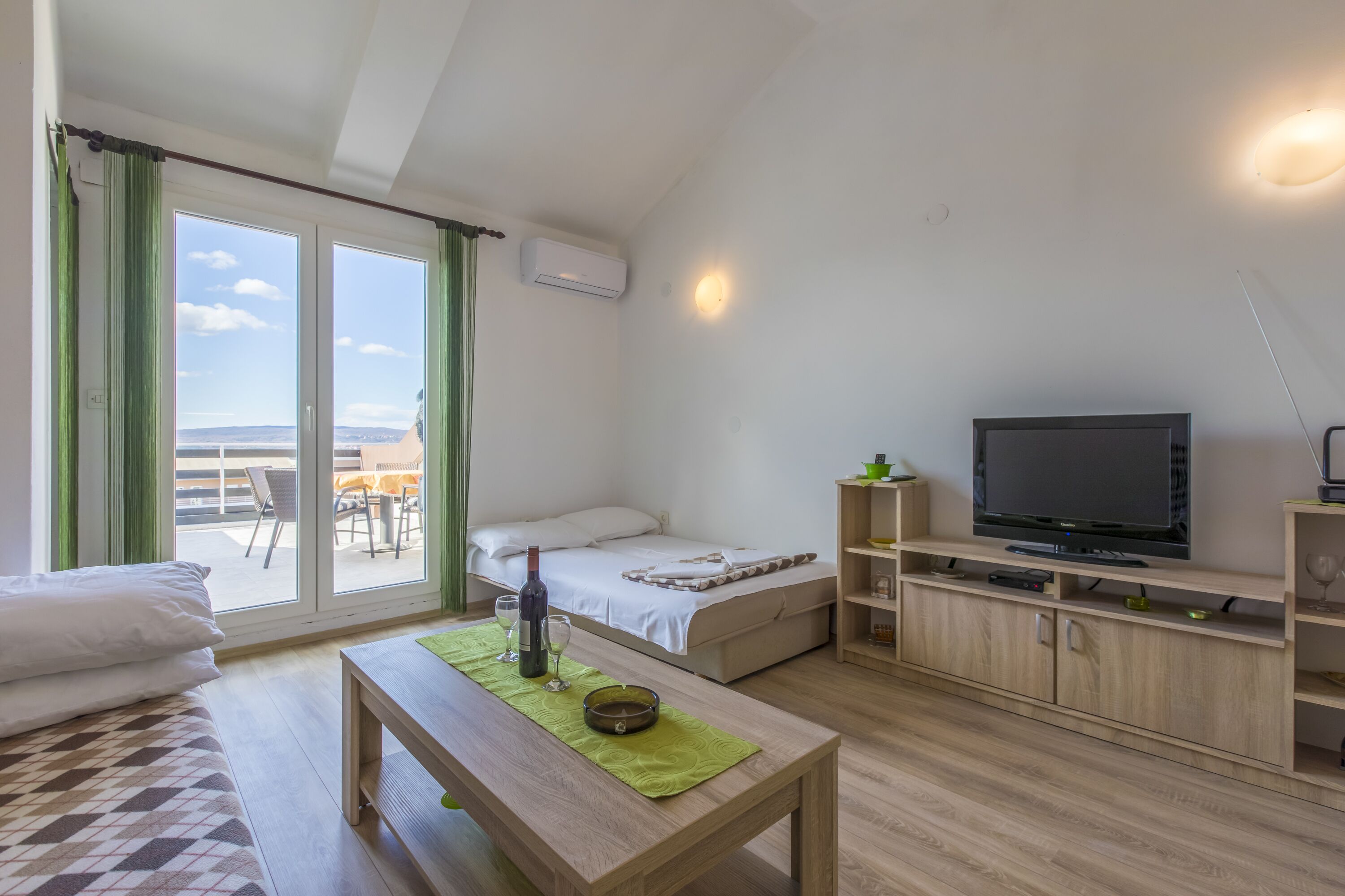 Studio, 1 chambre, vue mer | Coin séjour