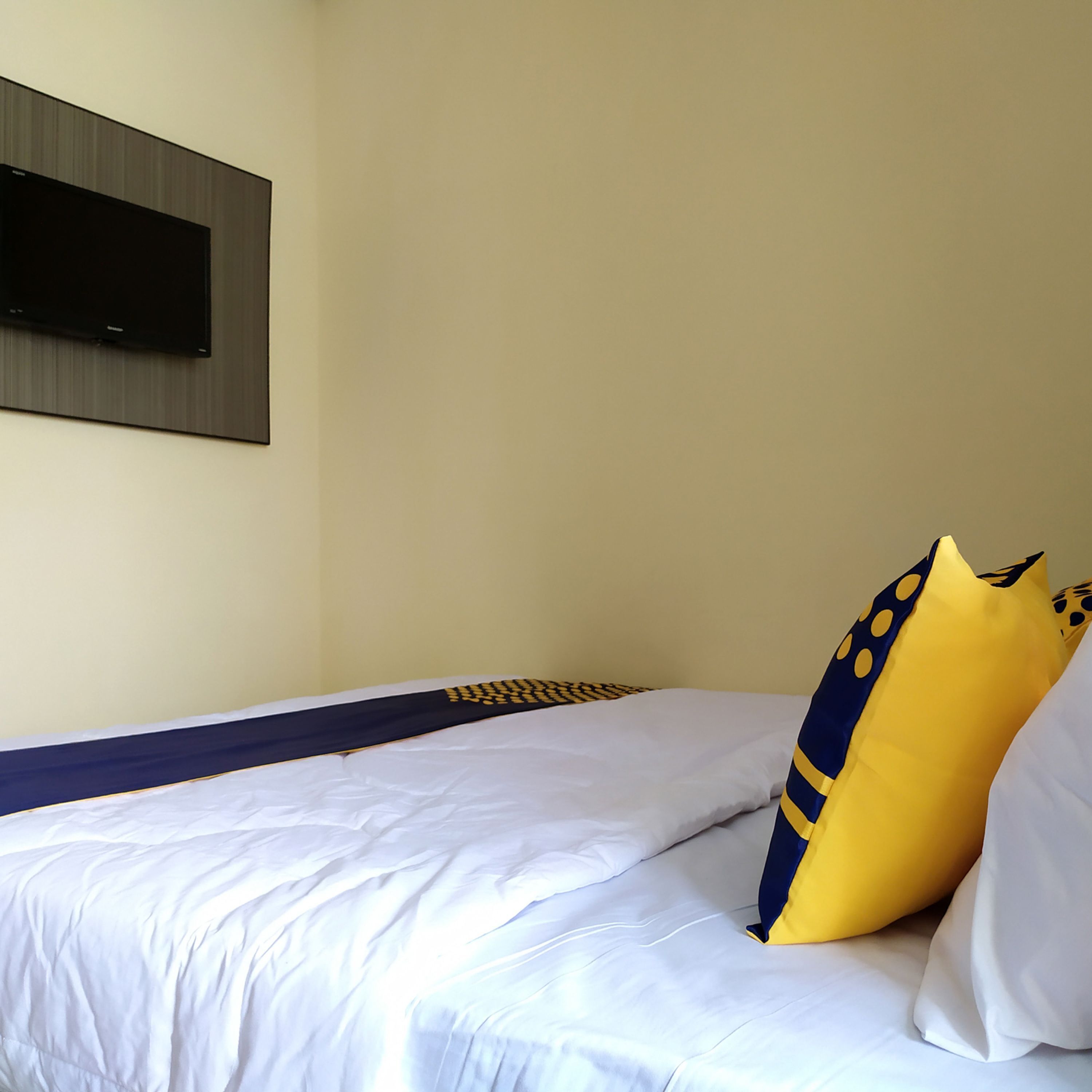 Foto - SPOT ON 1990 Pondok Ripuji