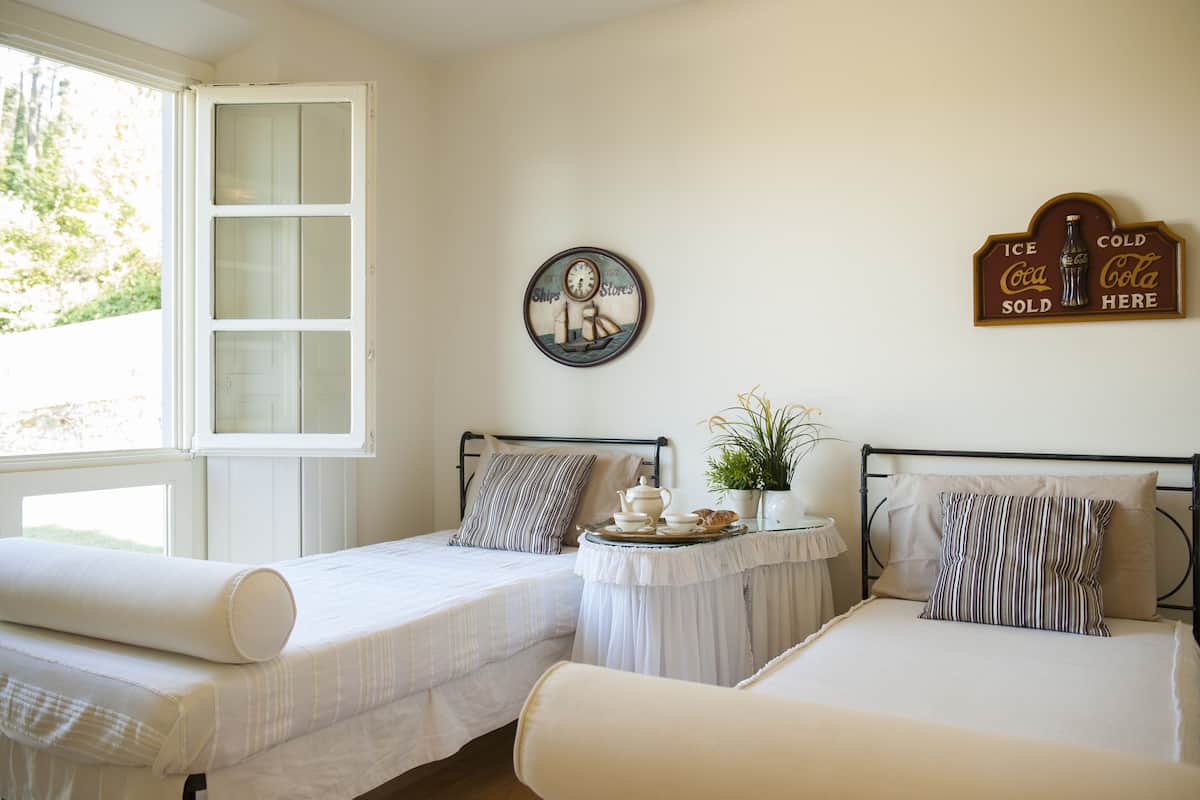 Luxury Villa, 3 Yatak Odası (Dependance) | 3 yatak odası, ses yalıtımı, ütü/ütü masası, ücretsiz kablosuz İnternet