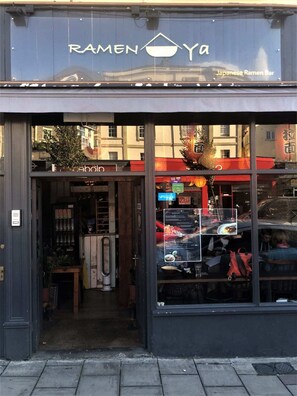 Exterior - Higgihaus at 3a Cheltenham Lane Bristol (Bristol)