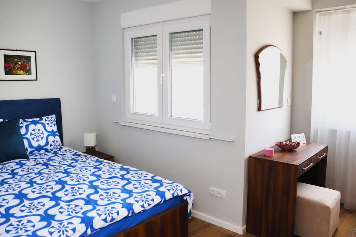 Appartement | 1 slaapkamer, luxe beddengoed, een bureau, een laptopwerkplek