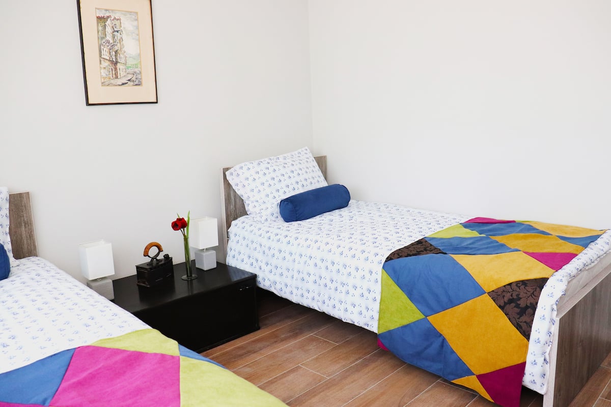 Studio | 1 slaapkamer, luxe beddengoed, een bureau, een laptopwerkplek