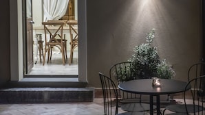 미분류 이미지, 4/16장, 버튼