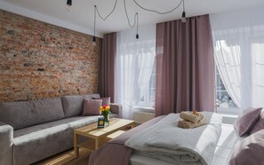 1 bedroom, iron/ironing board, WiFi, bed sheets - Cozy and comfortable apartment in the heart of the Old Town (Gdańsk)