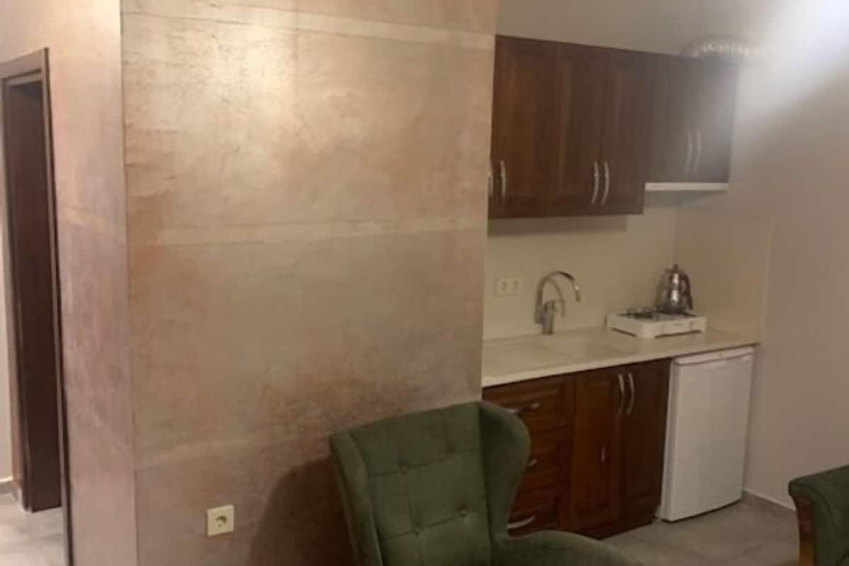 1 bedroom, soundproofing, free wifi, bed sheets