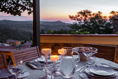 Elegante Wohnung mit Panoramaterrasse und Garten nur wenige Minuten vom Meer entfernt