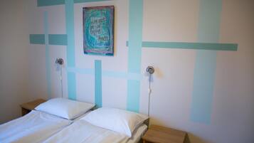 Individually furnished, free WiFi, bed sheets