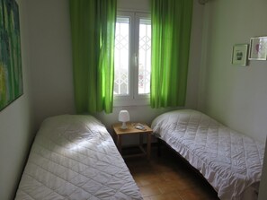 3 chambres, fer et planche Ă repasser, Wi-Fi gratuit, draps fournis