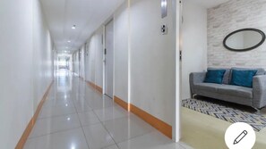 Interior - 1 BR Interiored Condo w/ Unlimited Fast Wi-Fi, Netflix, YouTube, and Hot Shower (Taytay)
