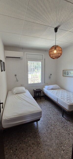 3 Schlafzimmer, Bügeleisen/Bügelbrett, kostenloses WLAN, Bettwäsche