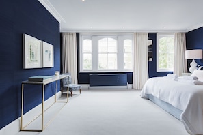 3 chambres, fer et planche à repasser, Wi-Fi, draps fournis
