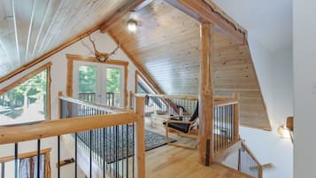 Cabin (Bear Hideaway) | Exterior