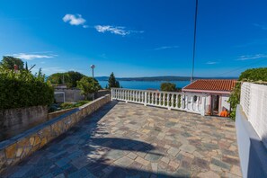 Terras