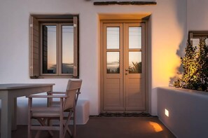 Deluxe Apartment | View from room - Milia Gi Suites (Milos)