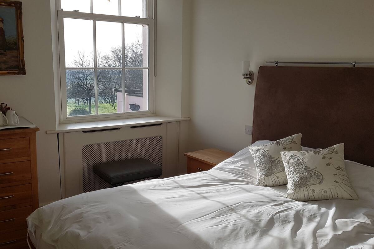 Comfort Double Room Single Use, 1 Bedroom, Partial Sea View