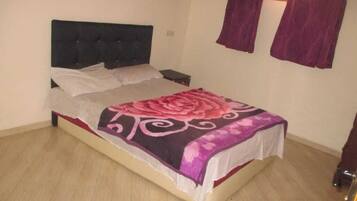 2 bedrooms, free WiFi, bed sheets