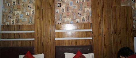 Deluxe Double Room | Soundproofing, rollaway beds, free WiFi, wheelchair access