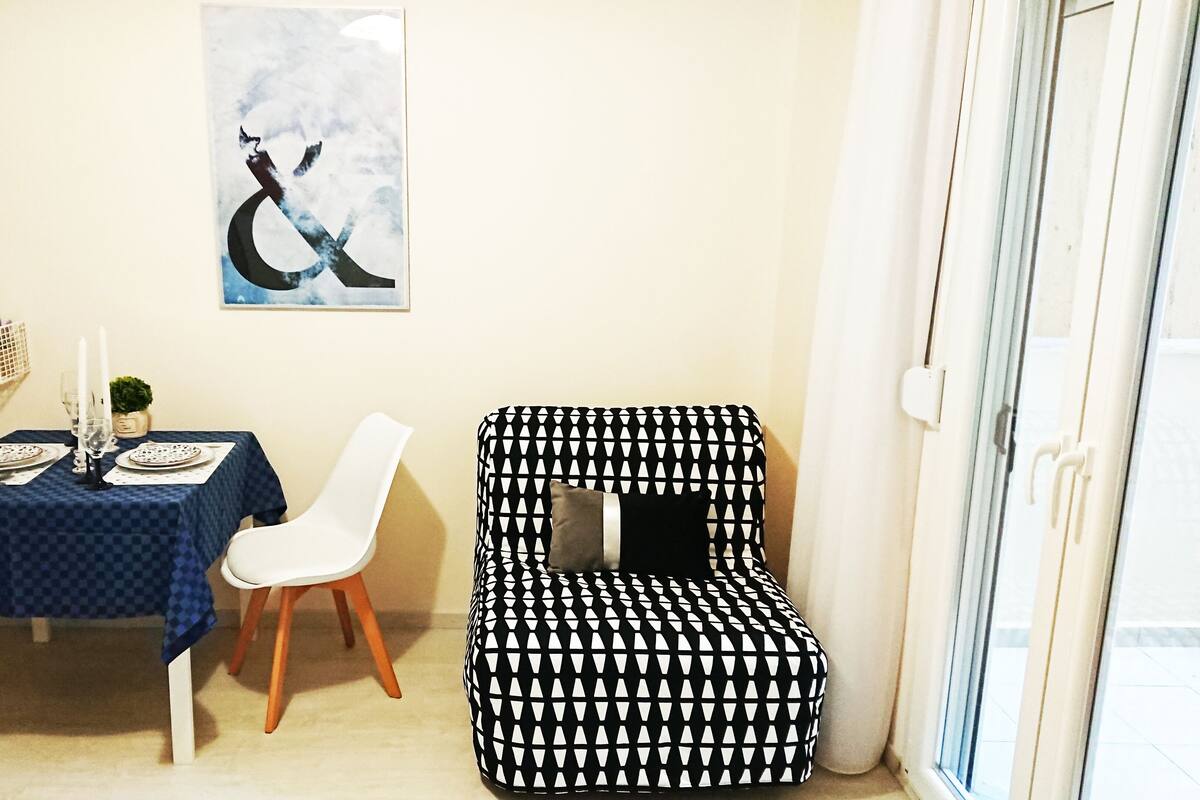 Apartamento, 1 quarto (Vita) | Área de estar | TV de tela plana