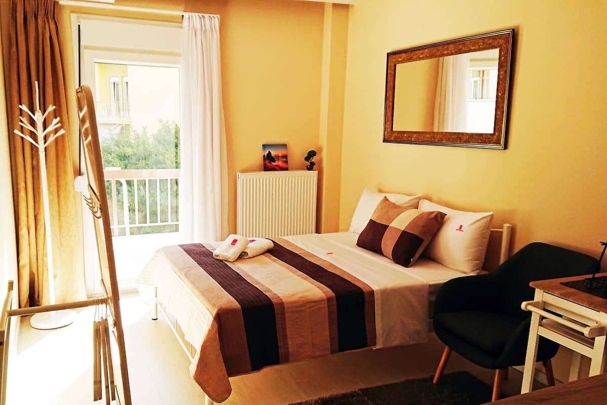 1 bedroom, laptop workspace, soundproofing, iron/ironing board