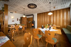 Desayuno buffet incluido todos los días