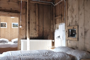 Soundproofing, cribs/infant beds, rollaway beds, free WiFi