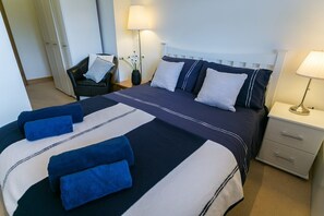 Cottage | 1 bedroom, iron/ironing board, bed sheets