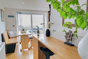 Cottage | Living area | LCD TV