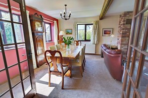 House | Living room | LCD TV, fireplace