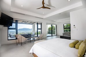 5 habitaciones, tabla de planchar con plancha, wifi y ropa de cama
