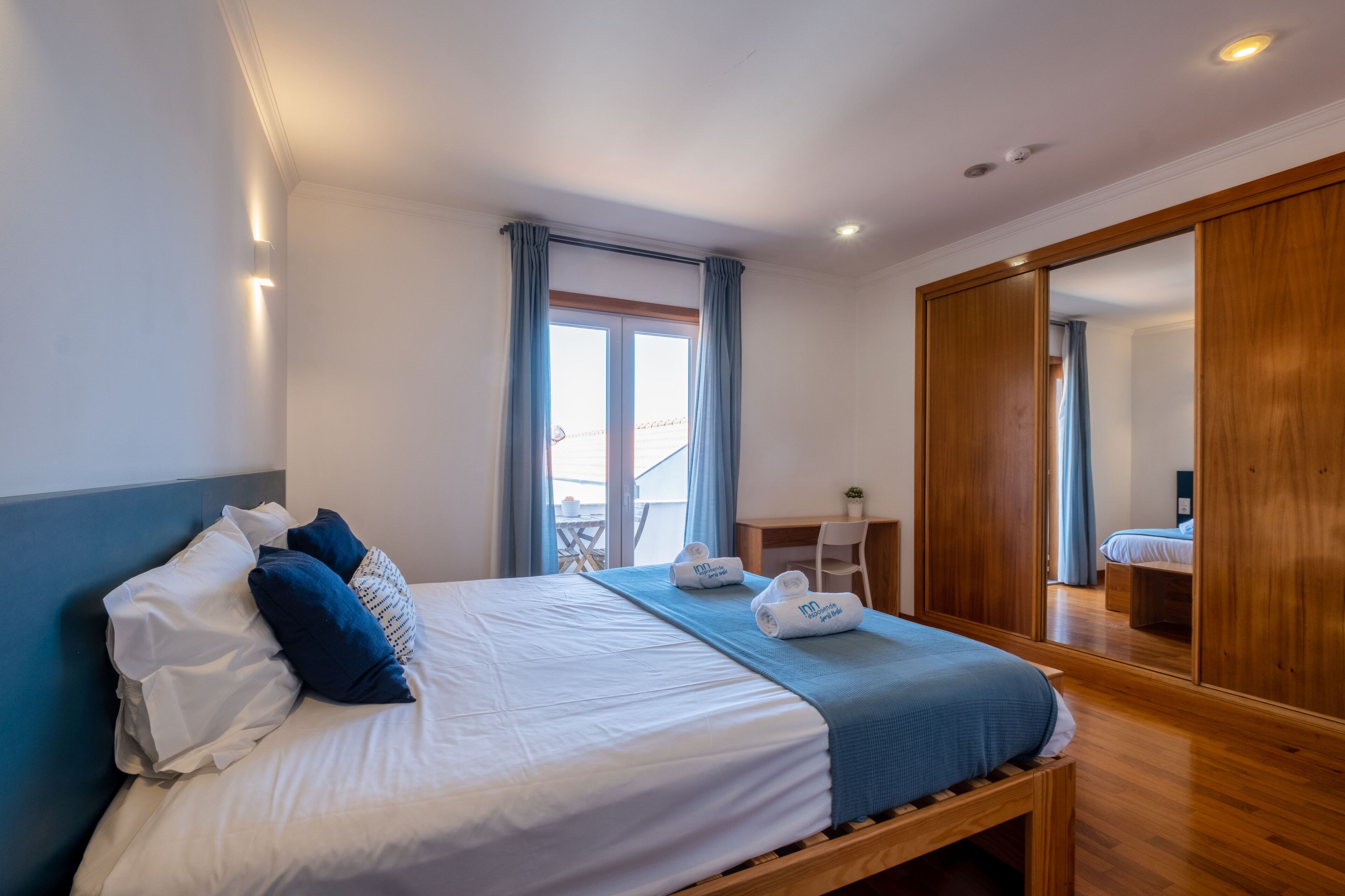 Herbergi fyrir tvo - einkabaðherbergi | Rúmföt af bestu gerð, rúmföt