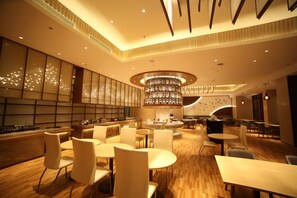 Unclassified image, 4 of 52, button - Metropolo Jinjiang Hotels Shanghai Hongqiao National Exhibition Center (Shanghai)